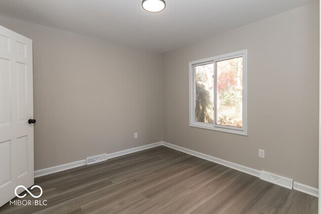 Building Photo - 1605 Cool Creek Dr