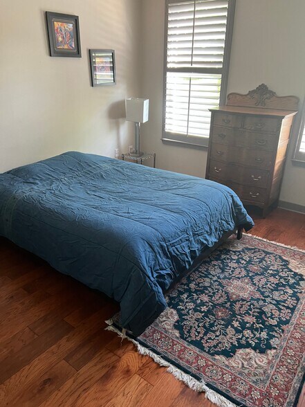 Building Photo - 390-317 17th St NW