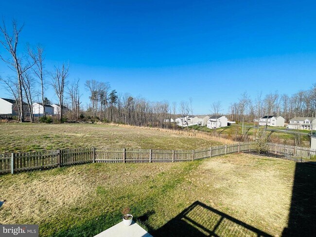 Building Photo - 73 Wellspring Dr