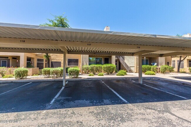 Building Photo - 11375 E Sahuaro Dr