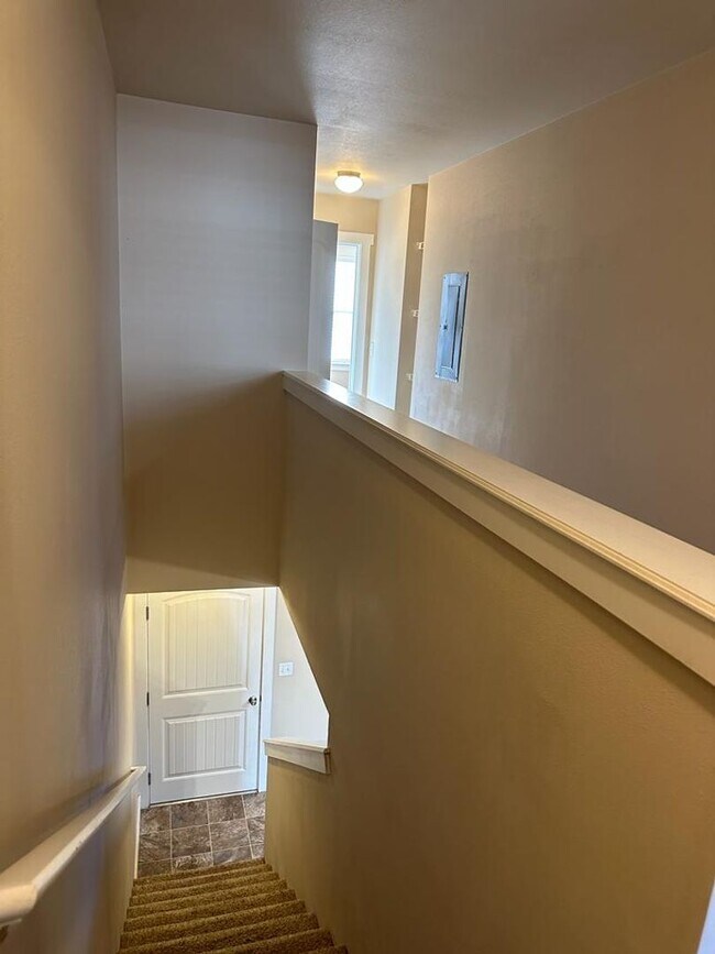 Building Photo - 9965 W Rosecroft Ct
