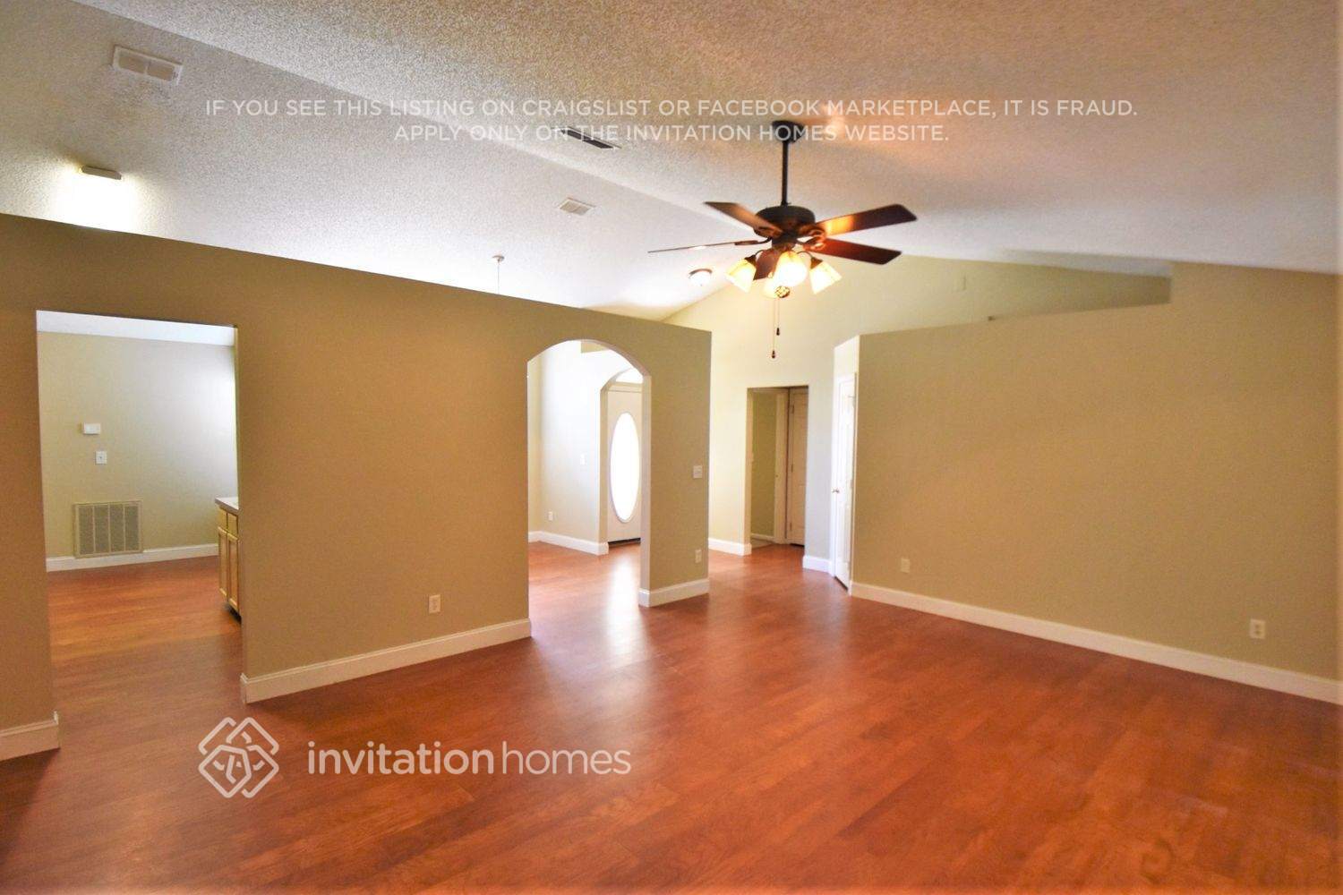 Building Photo - 13509 Las Brisas Way N