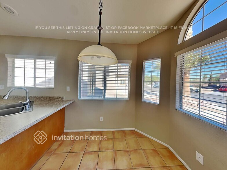 Building Photo - 1174 Matthew Ave