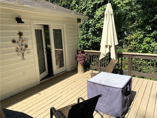 Building Photo - 1420 Creek Overlook Ct