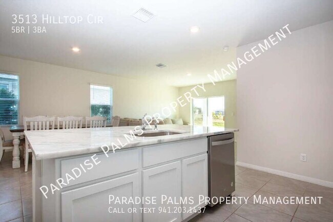 Building Photo - 3513 Hilltop Cir