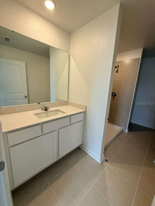 Building Photo - BRAND NEW home in beautiful Lake Wales