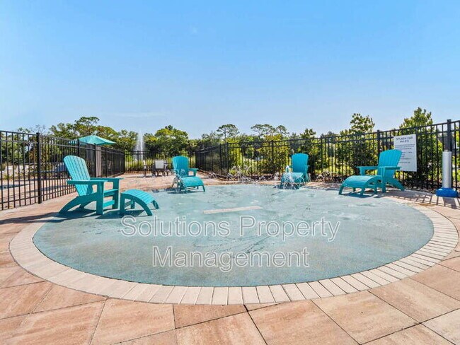 Building Photo - 2192 Vinifera Dr