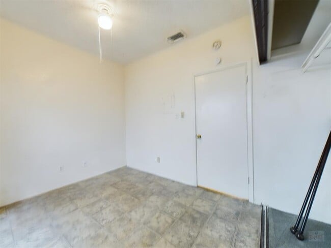Building Photo - 2815 Rio Grande St