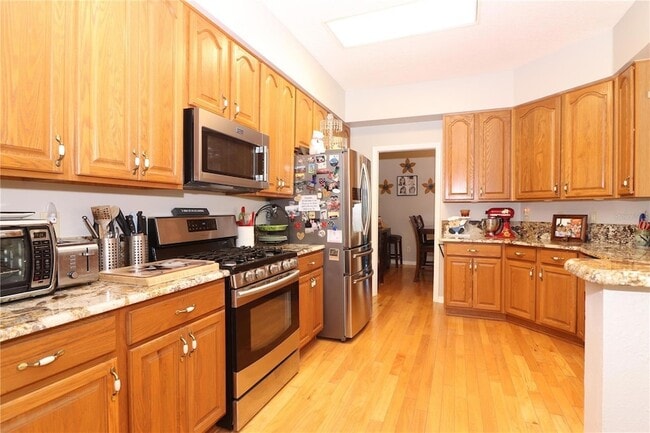Building Photo - 5352 Royal Stuart Ct