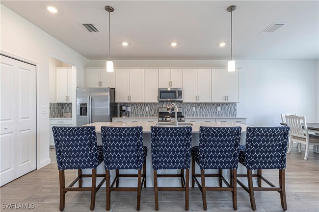 Building Photo - 18707 Ivywood Pl