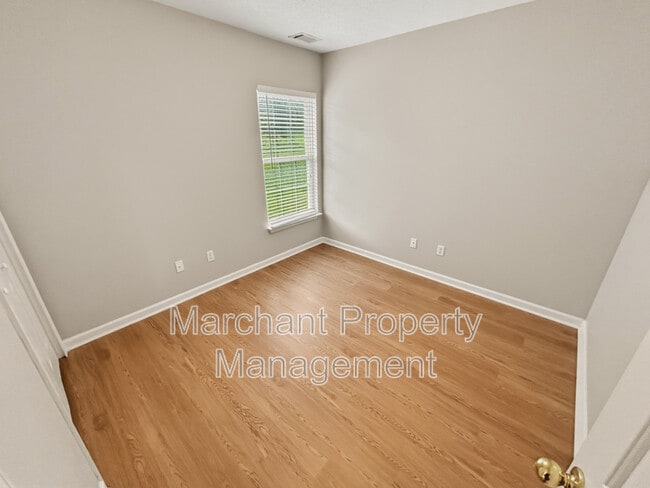 Building Photo - 776 Waterbrook Ln