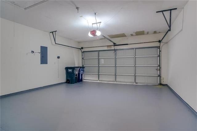 Building Photo - 3817 Summersville Ln