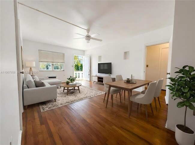 Building Photo - 841 W 40th St