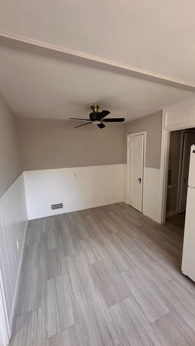 Daytona 3411 Daytona Ave Cincinnati OH 45211 Apartment Finder