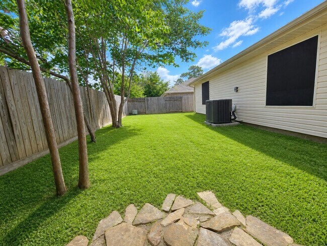 Building Photo - 11020 Mistic Moon Ct