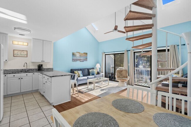 Building Photo - ***FREE UTILITIES!!***Seasonal Rental ONLY...