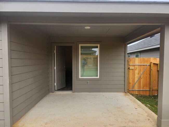 Building Photo - 1135 Sultana Spgs Ct