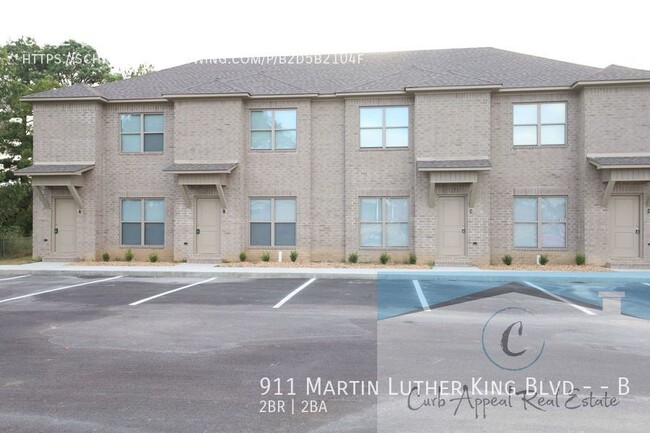 Building Photo - 911 Dr M.L.K. Jr Dr