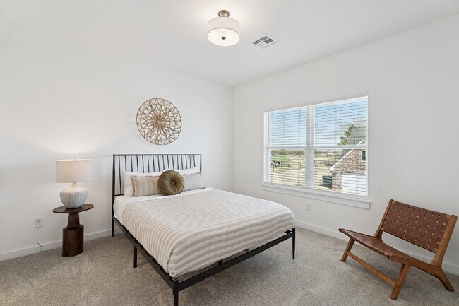 Building Photo - Fully Furnished Home in Broken Arrow