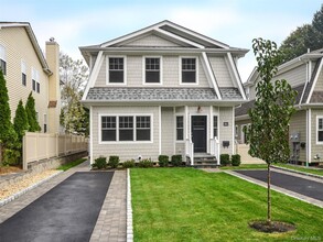 Building Photo - 30 Dunes Ln