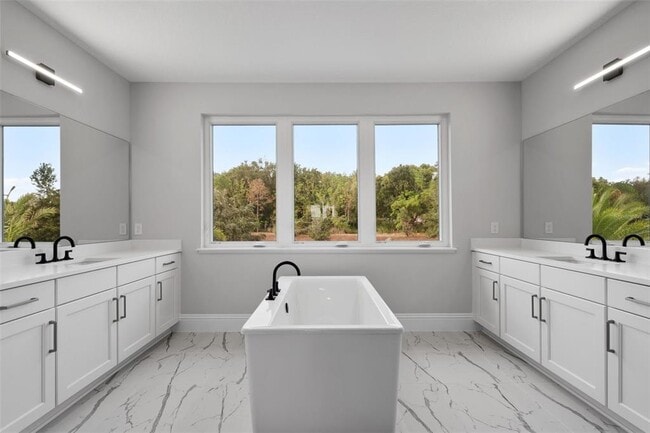 Building Photo - 16708 Bolsena Dr