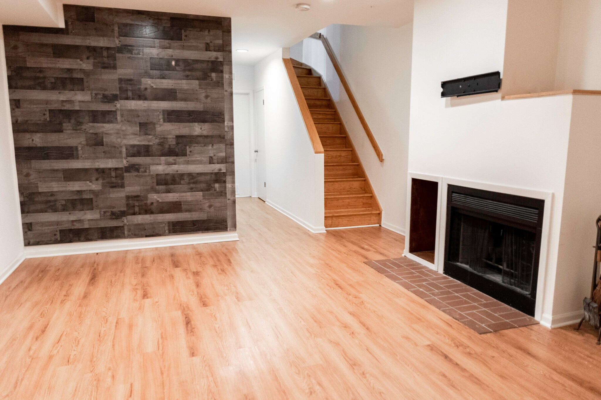 Building Photo - 1810 N Fremont St