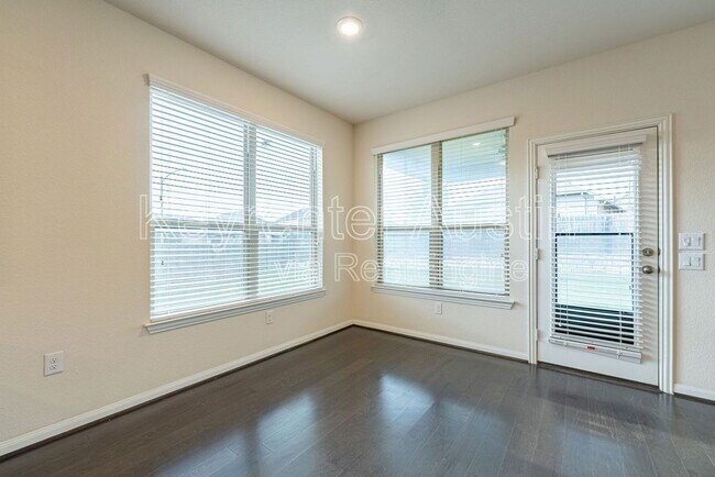 Building Photo - 500 Puerta Vallarta Ln