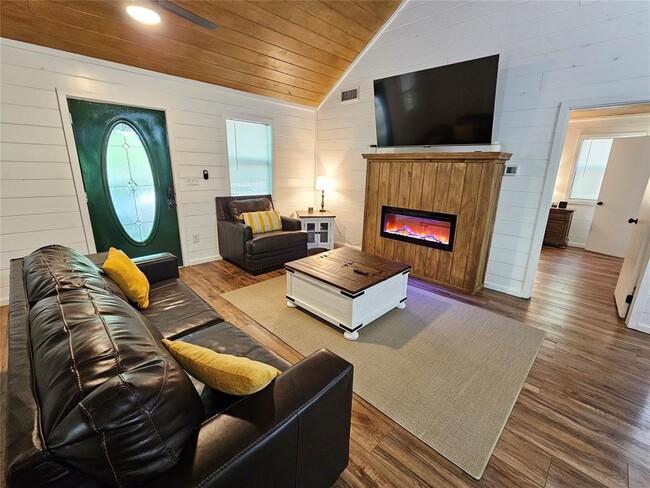 Building Photo - 158 Lionfish Rd