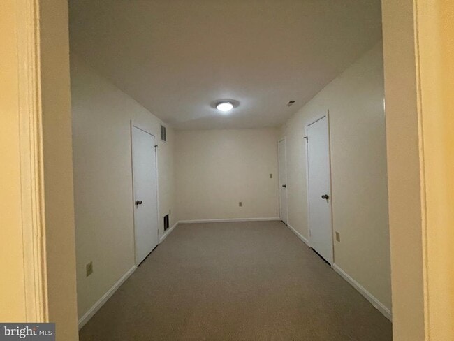 Building Photo - 857 Flagler Dr