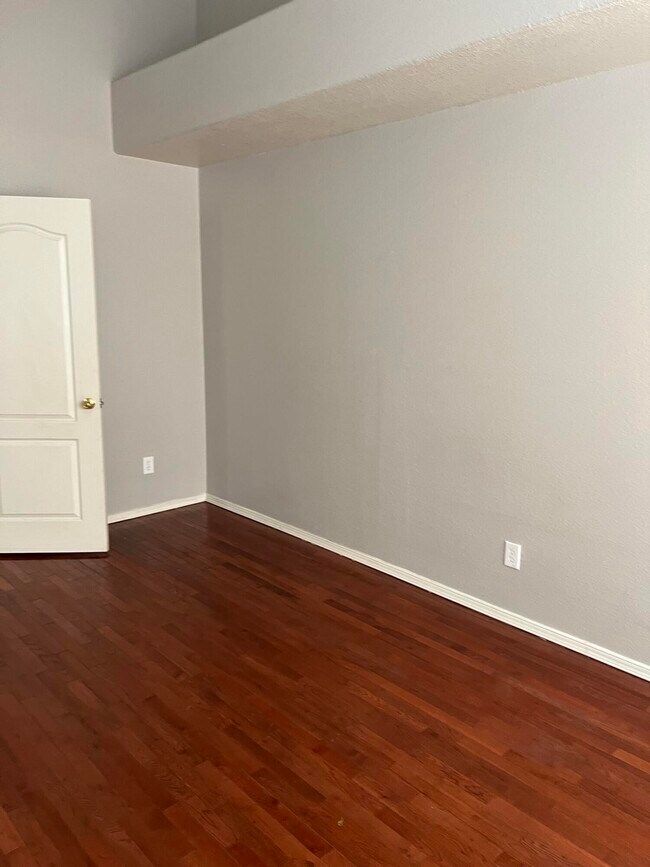 Building Photo - 12628 Setting Sun Dr