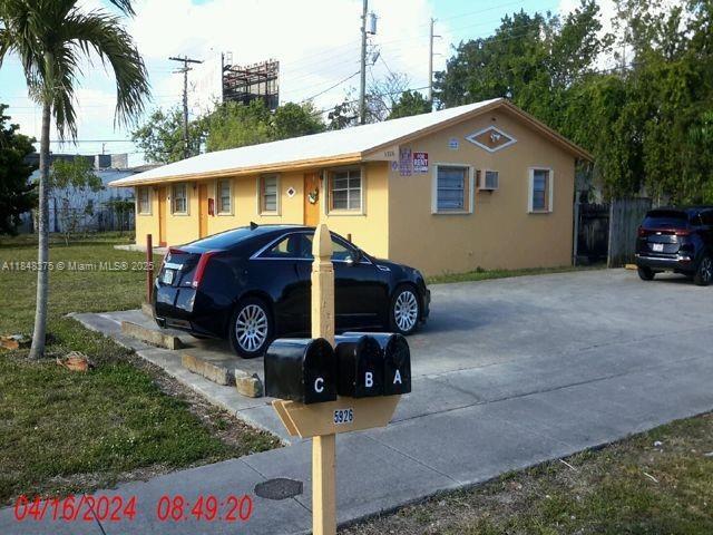 Primary Photo - 5926 SW 27th St