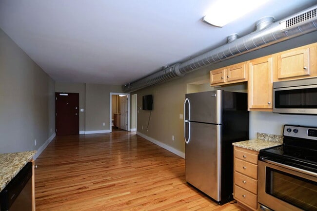 Building Photo - 1643 N Pearl St