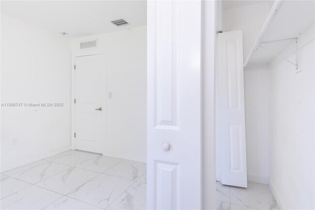 Building Photo - 2492 NW 44th St