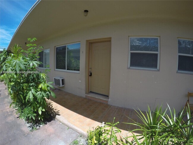 Building Photo - 835 83rd St