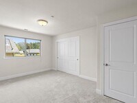 Building Photo - 236 Sunset Ave