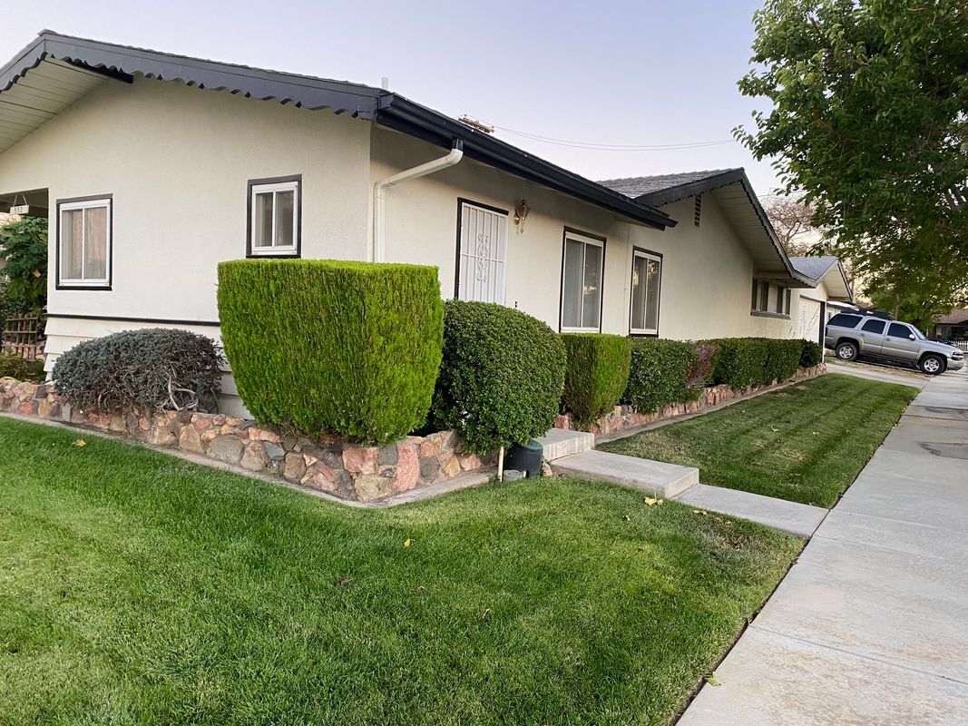 Building Photo - 332 E Landsford St