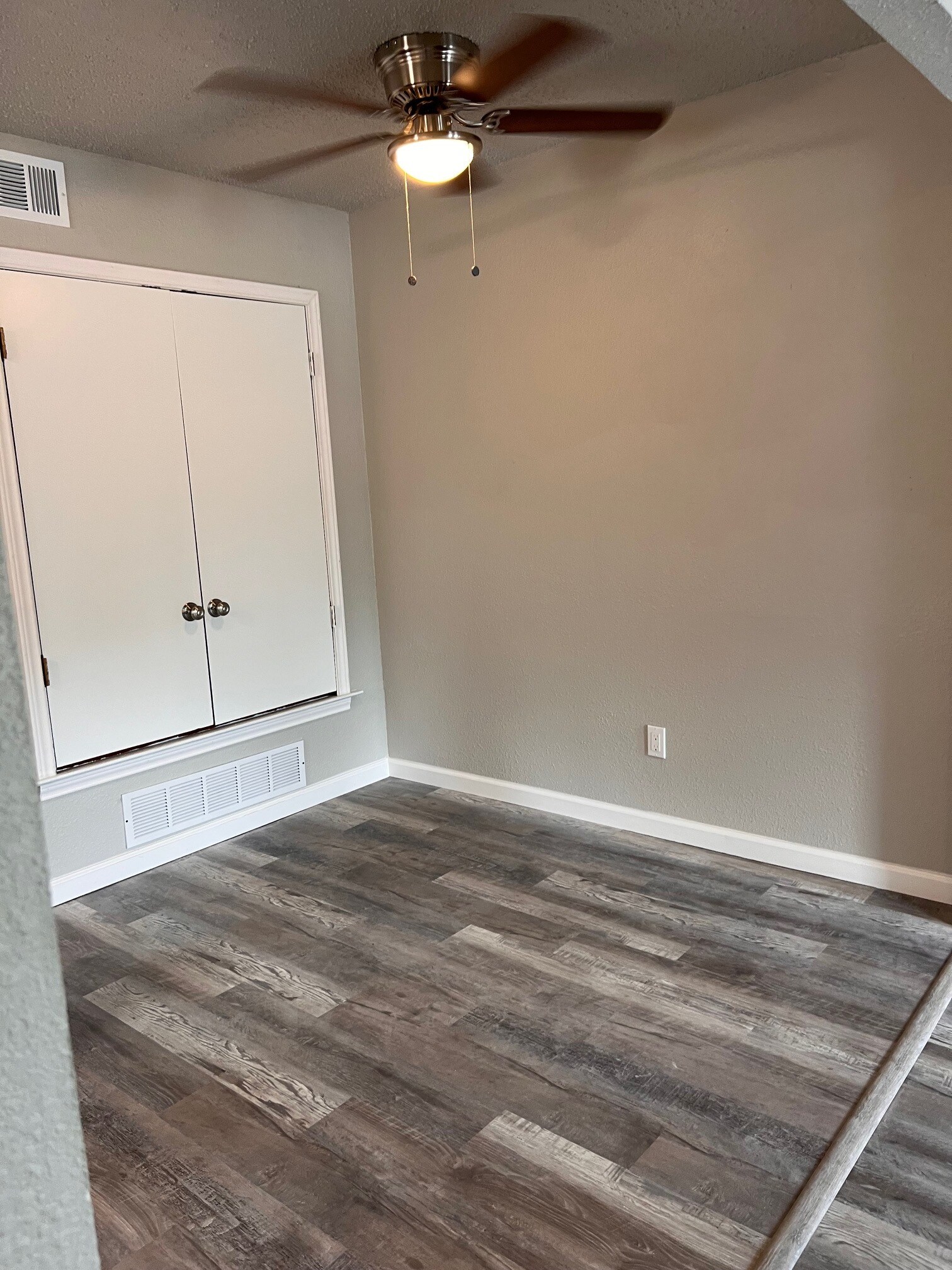 Building Photo - 1411 Lackey Ct