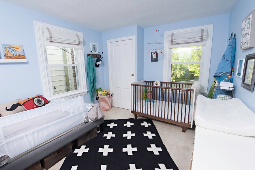 Building Photo - 1809 Lovering Ave