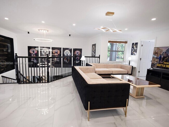 Building Photo - 4860 SW 161st Ln