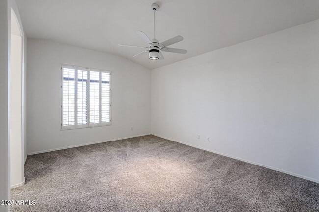 Building Photo - 1815 E Dava Dr
