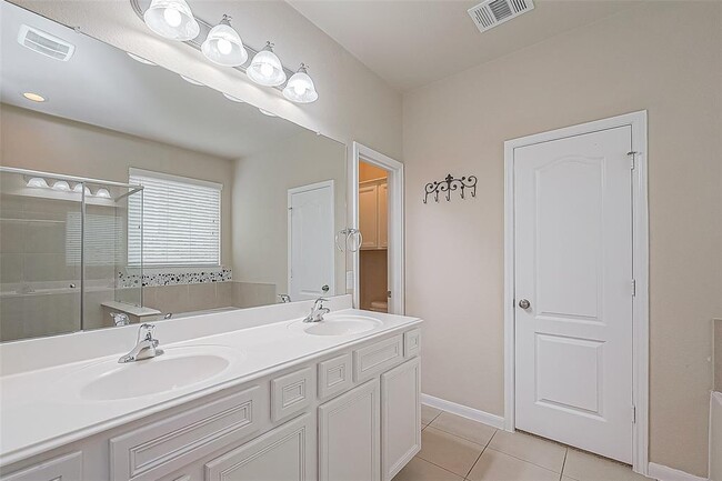Building Photo - 3580 Falcon Way