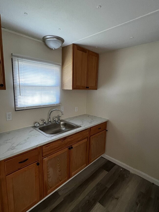 Building Photo - 113 Grace Park Ln