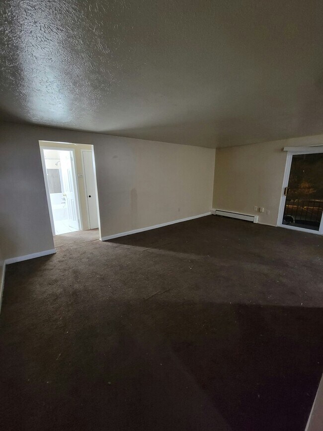 Building Photo - 13540 Superior Ave