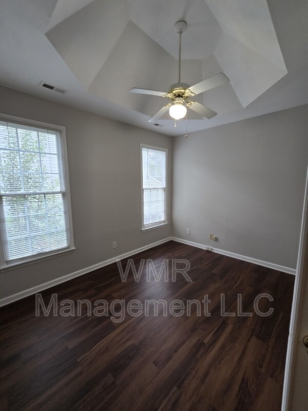 Building Photo - 7803 Harrington Woods Rd