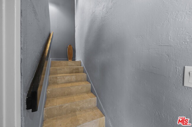 Building Photo - 23 Buccaneer St