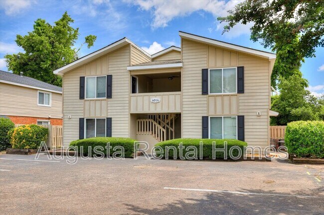 Building Photo - 4014 Wheeler Woods Rd