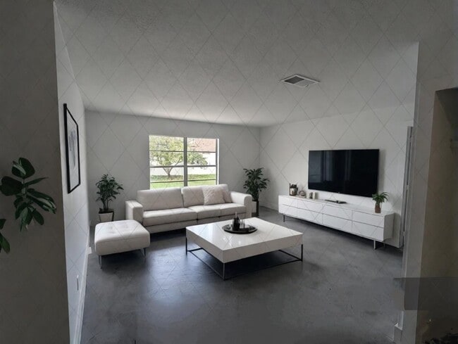 Building Photo - 1515 Golden Poppy Ct