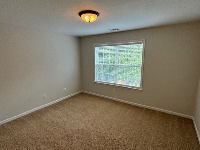 Building Photo - 1205 Sumter Landing Ln