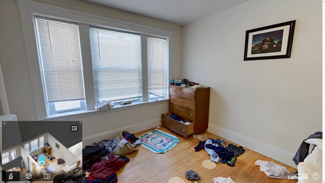 Building Photo - 11 Centre St