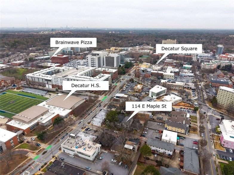 Building Photo - 114 E Maple St